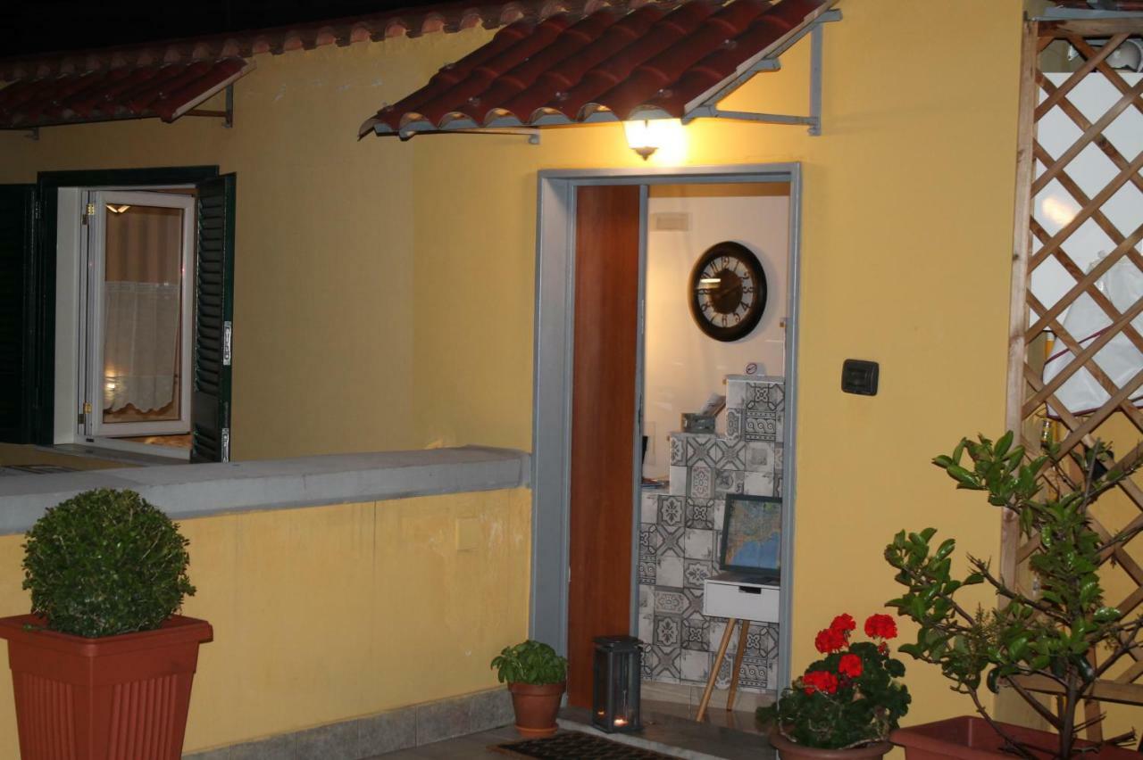 Villa Art Terrace Napoli Esterno foto